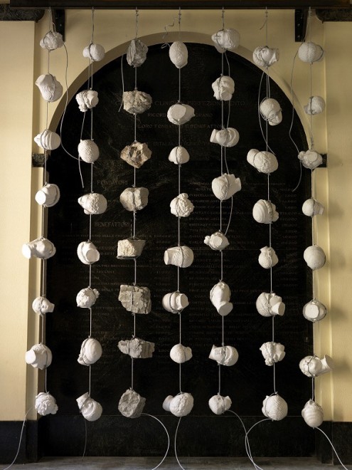 Arte Per La Ricerca L opera Di Kounellis Alla Mangiagalli 1 Di 10 