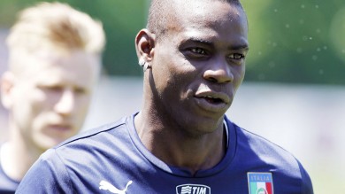 Mercato, muscoli e cuore. I dolori di Balotelli che spaventano l'Italia