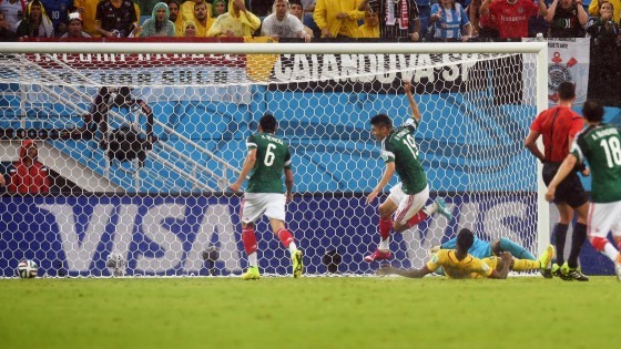 Messico-Camerun 1-0, Peralta doma i Leoni africani