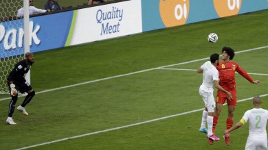 Belgio, Fellaini recupera una partita buttata
