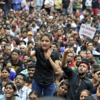 India, stupro di una bimba di 6 anni: marcia di protesta di 5mila genitori
