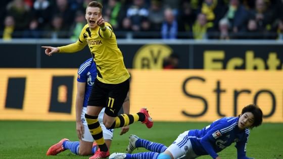 Germania, Dortmund in forma Champions: travolto lo Schalke nel derby della Ruhr