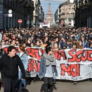 Studenti in piazza contro La Buona Scuola