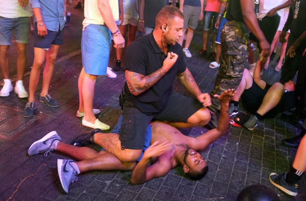Troppo alcol e trasgressioni: Magaluf chiede aiuto alla polizia inglese