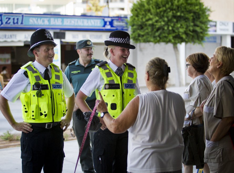 Troppo alcol e trasgressioni: Magaluf chiede aiuto alla polizia inglese