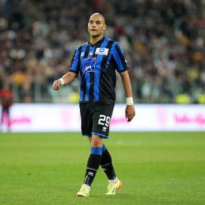 Fiorentina, Benalouane dice sì. Arriva anche Kone