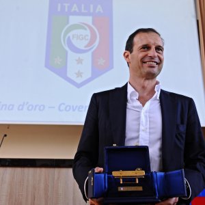 Panchina d'oro, trionfo di Allegri