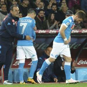 Napoli, tutti in silenzio aspettando i ricorsi