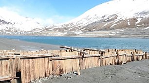 Il lago svuotato svela i suoi segreti Case, ponti e antichi bunker
