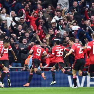 Inghilterra, FA Cup: Manchester United in finale, Everton beffato al 93'