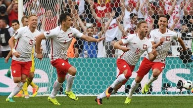 Ucraina-Polonia 0-1: biancorossi secondi, c'è la Svizzera agli ottavi