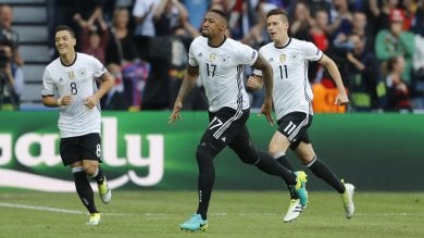 Germania-Slovacchia 3-0: super Draxler, tedeschi ai quarti