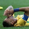 Calcio, Neymar parte male: il Brasile pareggia col Sudafrica