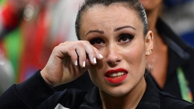 Ginnastica, le lacrime di Vanessa Ferrari: scivola e è quarta, oro alla Biles