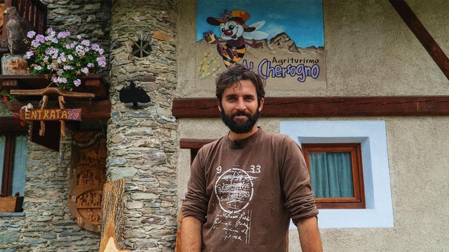 Daniele Landra, gestore dell'agriturismo Al Chersogno (@Andrea Buonopane)
