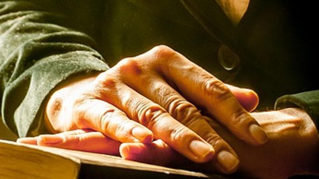 La mano: conformazione, disturbi e robotica