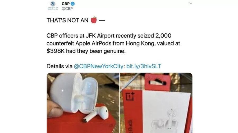 Le dogane americane bloccano un carico di falsi auricolari AirPods Apple:  ma sono originali OnePlus - la Repubblica
