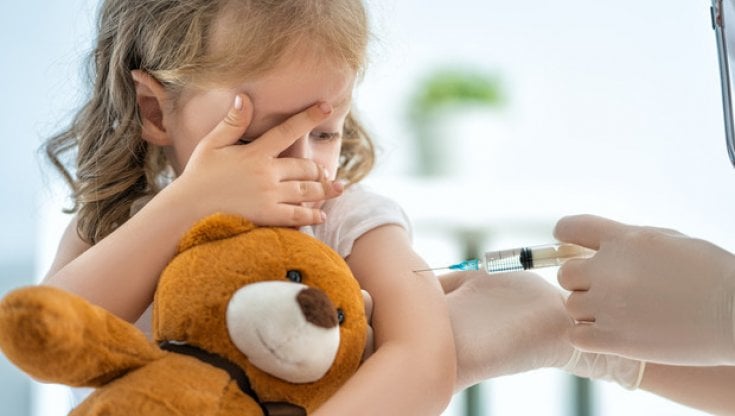 Influenza, bimbi da proteggere. Vaccinarli da 6 mesi a 6 anni