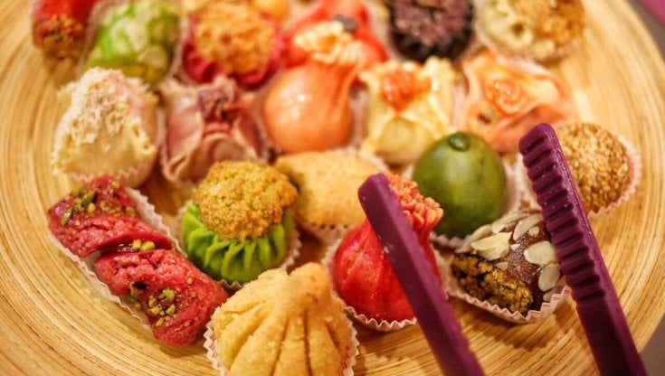 I dolcetti di "Diamande", specialista in delizie algerine a base di mandorle