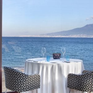 Aziende agricole, bond restaurant e hotel di lusso: così ripartono gli chef stellati 