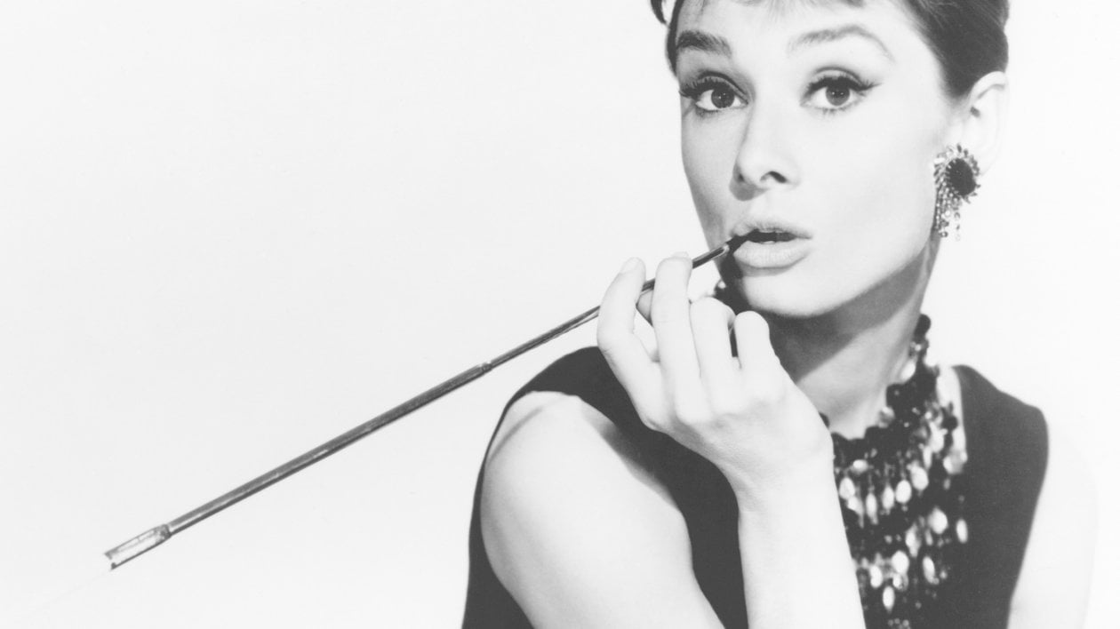 Sessant'anni fa usciva Colazione da Tiffany. Lo ricordiamo nel giorno in  cui Audrey Hepburn avrebbe compiuto 92 anni - la Repubblica
