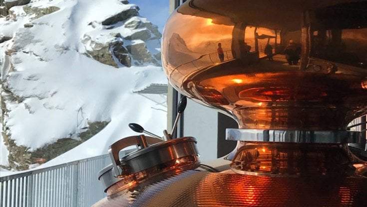 Sul&nbsp;Piz Corvatsch la distilleria di whisky pi&ugrave; alta del mondo