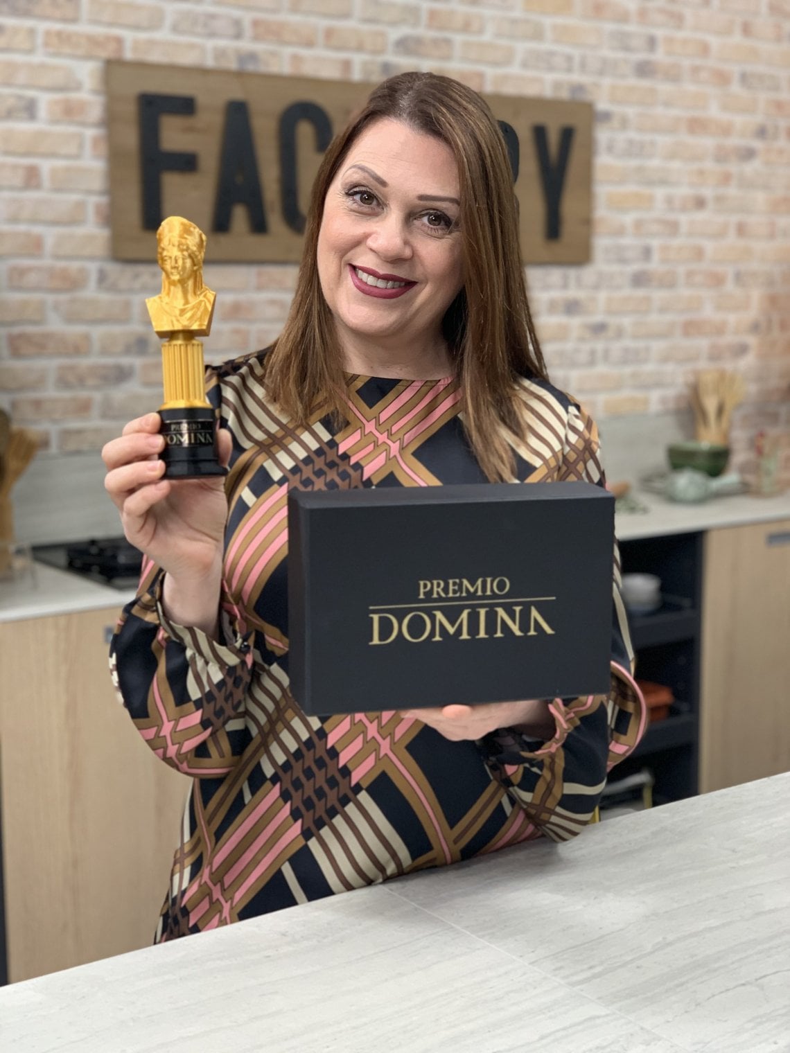 Sonia Peronaci e il premio Domina (foto courtesy: Sky)&nbsp;