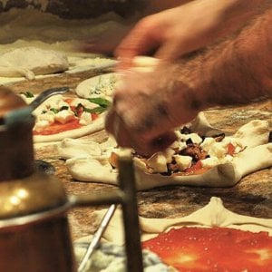 La migliore pizzeria del mondo? Per i maestri pizzaioli è "Da Attilio alla Pignasecca"