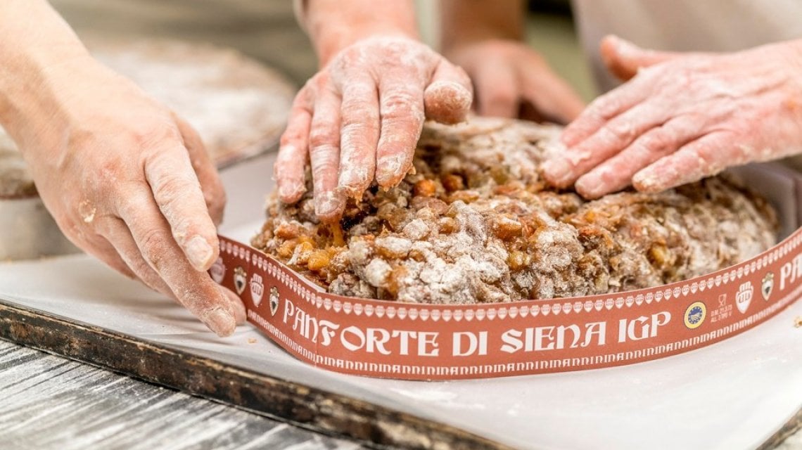 Il panforte di Nannini, pasticceria storica di Siena