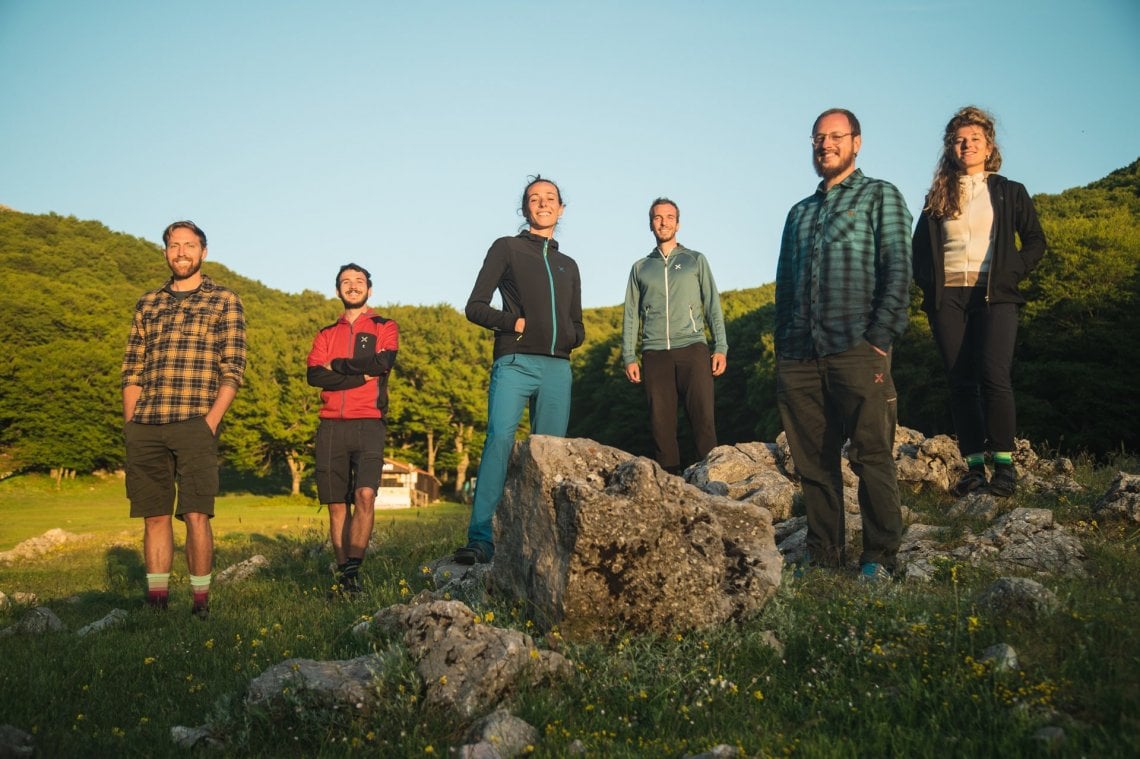 La squadra di Va' Sentiero: da sinistra, Andrea, Giacomo, Sara, Yuri, Francesco e Martina