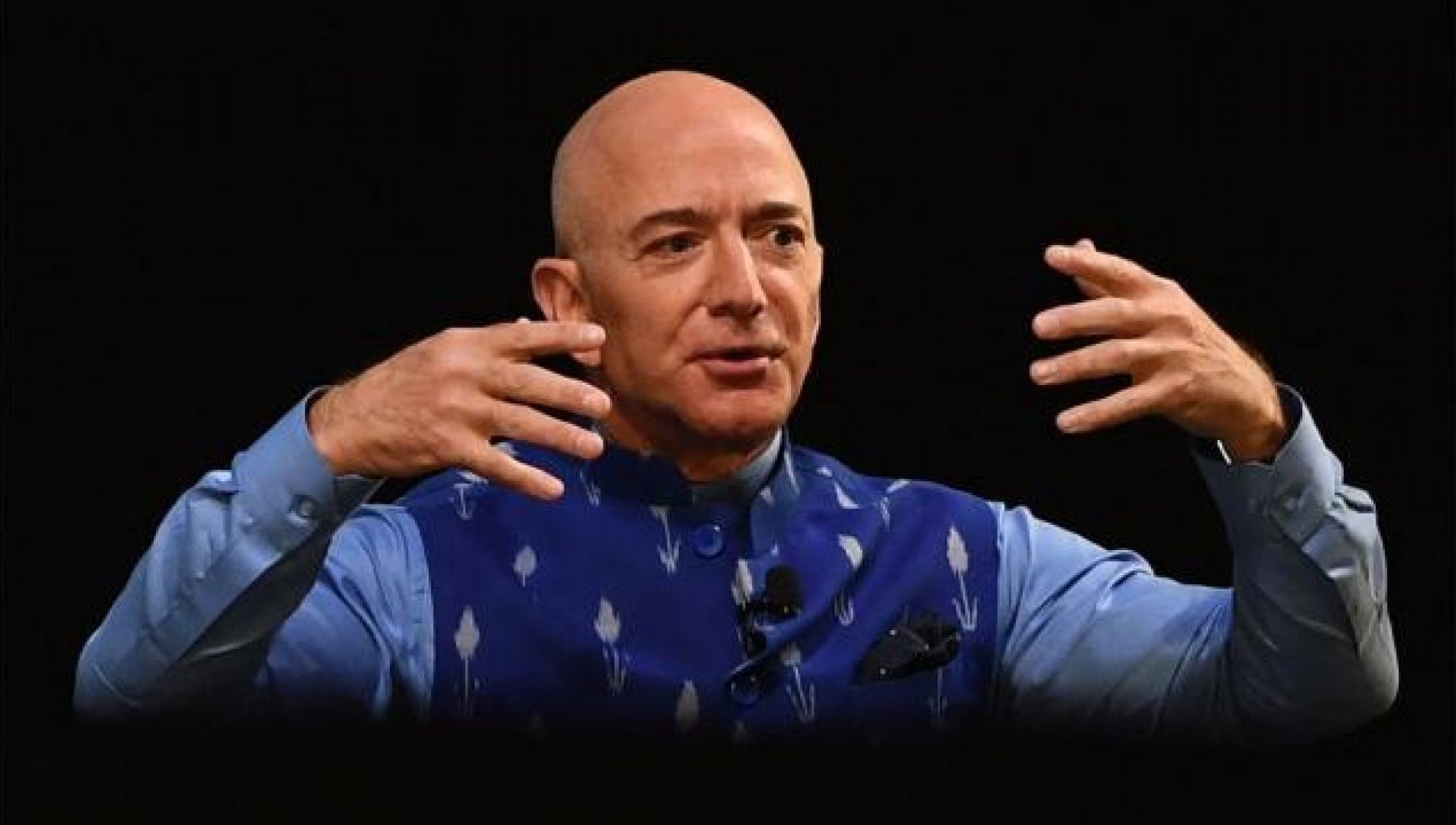 Fra Gundam e il capitalismo extraterrestre: chi è Jeff Bezos e perché vola nello Spazio - Vimarsana News