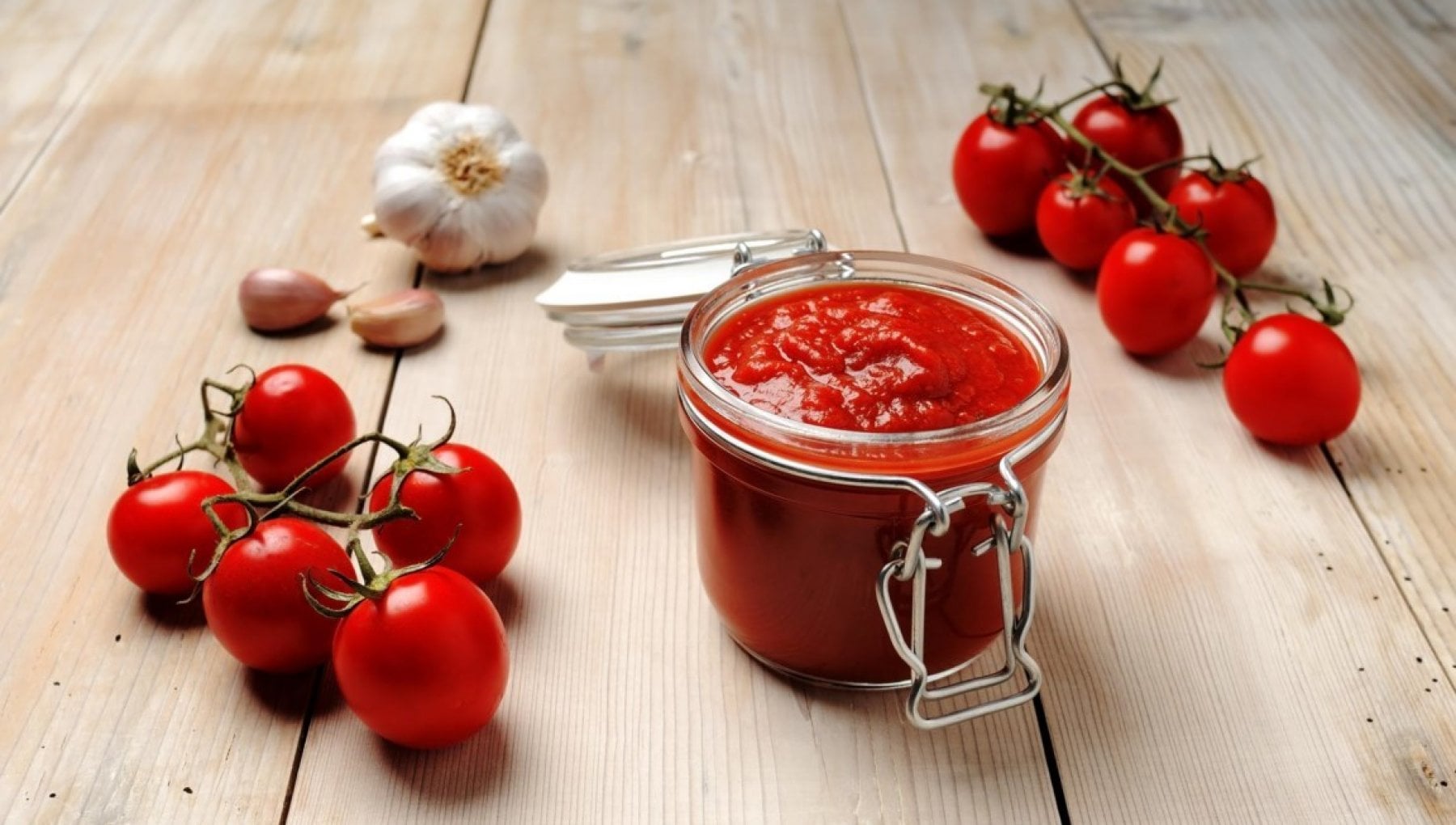 La passata di pomodoro, il rito senza tempo e i consigli per renderla perfetta - Vimarsana News