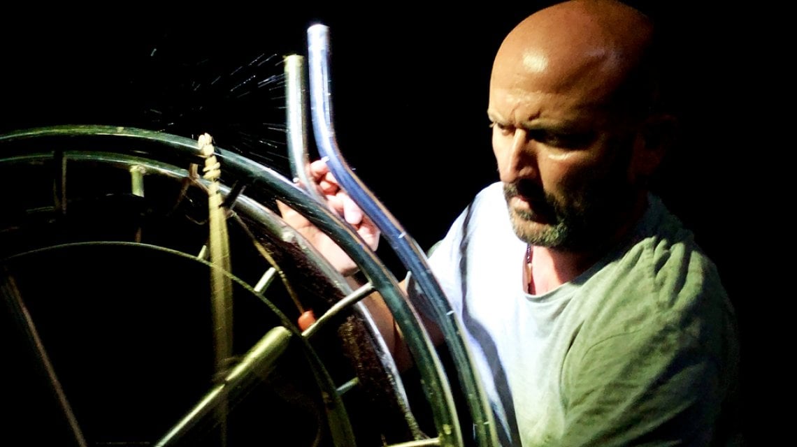 Luca Cella alla manovra delle reti&nbsp;