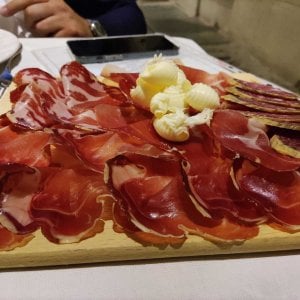Dall'arte di salare il prosciutto al Parmigiano, fino alla cucina stellata: Parma ambasciatrice della Food Valley
