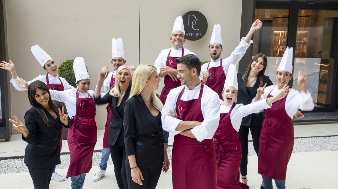 Damiano Carrara e il suo staff, fotografati da Ivano De Pinto&nbsp;