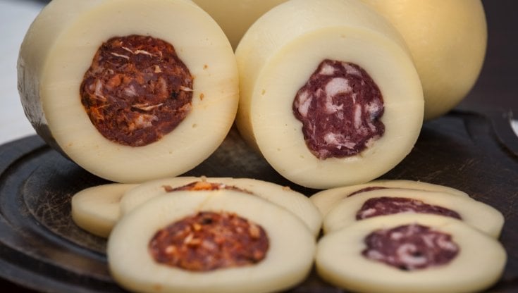 Caciocavallo farcito, detto dell'emigrante