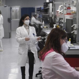 Covid, l'anticorpo monoclonale sotrovimab funziona contro Omicron