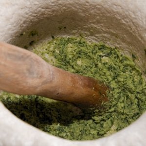 La pizza fatta in casa e il pesto genovese: i "come fare" più cercati online dagli italiani