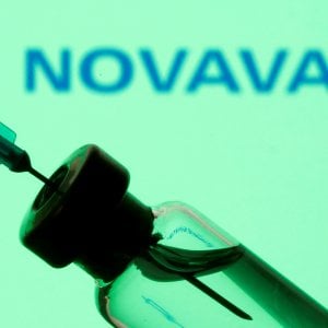 Vaccino Novavax, l'ok dell'Ema