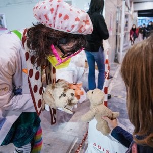 Sintomi Covid nei bambini: quali sono e come curarli a casa