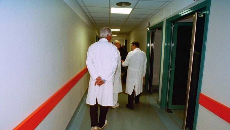 Tumori: gli oncologi: "Verso un'ondata di casi avanzati per i ritardi da pandemia"