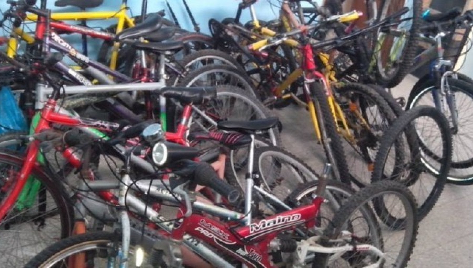 Nella Ciclofficina si impara a riparare le bici e a pedalare senza rischi -  la Repubblica