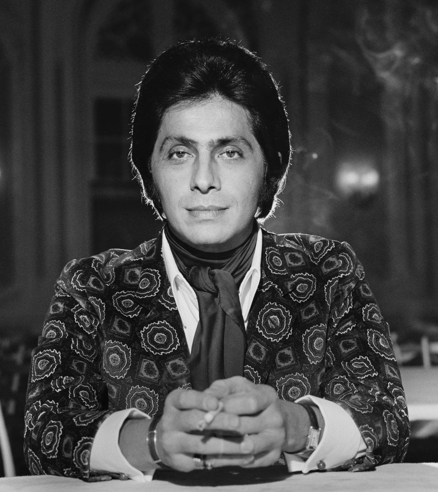 Valentino compie 90 anni: la sua vita straordinaria in 50 foto - la  Repubblica