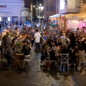I rincari in menu: come e perché aumentano anche i piatti più popolari e richiesti al ristorante
