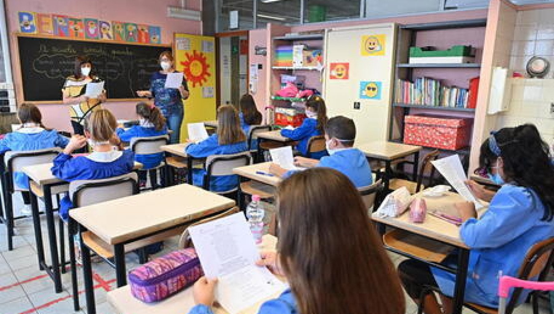 Scarpe Da Ginnastica DEK Bambino Nere - Chiusura A Strappo, Ritorno A Scuola - Varie Taglie
