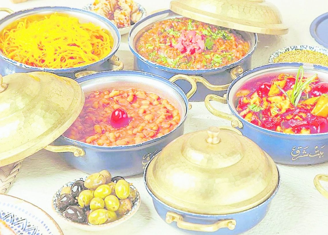 I colori dei piatti dello storico Al Bayt Sharq