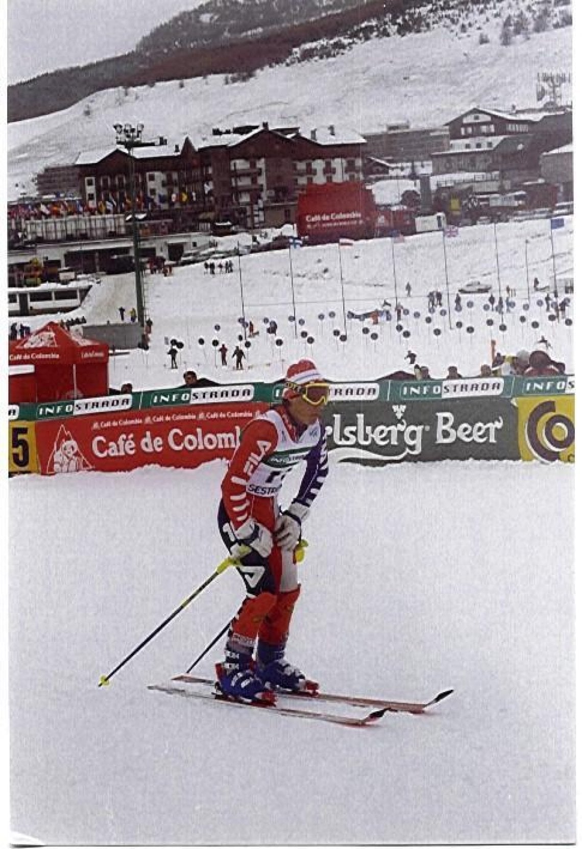Leone, a 19 anni, sulle piste da sci