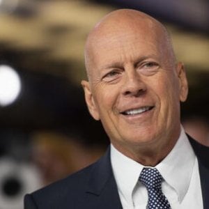 Contro la malattia di Bruce Willis la speranza da una molecola
