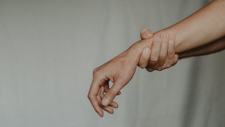 Sla, arrivano i tutori ispirati ai bachi da seta