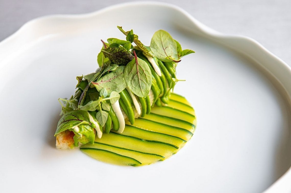 Fiore di zucca, zucchina e menta